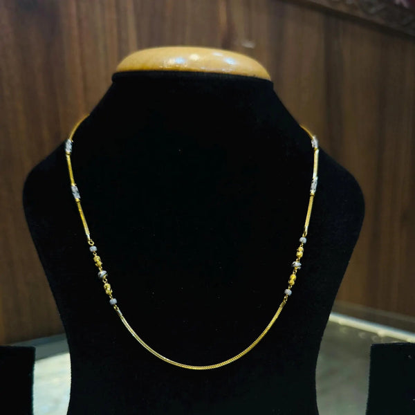 High-Polished Gold-Plated Chain – Lightweight Elegance for Everyday Glam 851