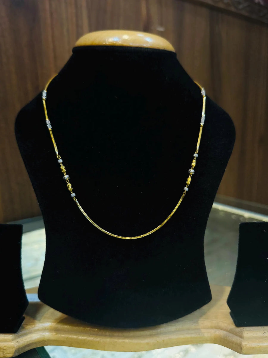 High-Polished Gold-Plated Chain – Lightweight Elegance for Everyday Glam 851